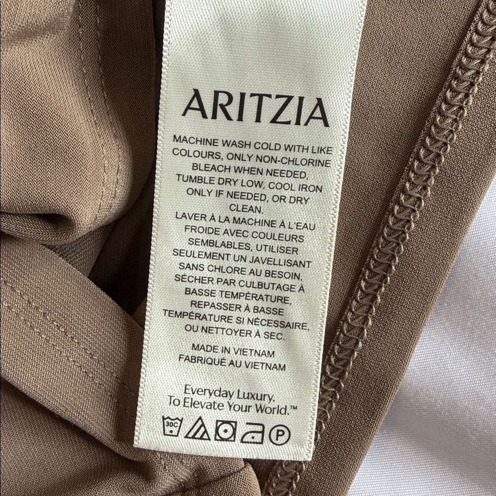 NWT ARITZIA long sleeve top - Picture 3 of 4